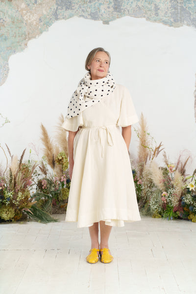 Palisandra Scarf, Big Dots
#color_big-dots