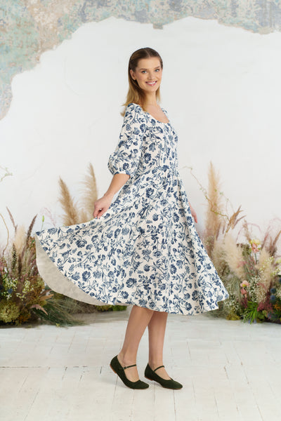 Carmen Dress, 3/4 Sleeve, Ink Rose
#color_ink-rose