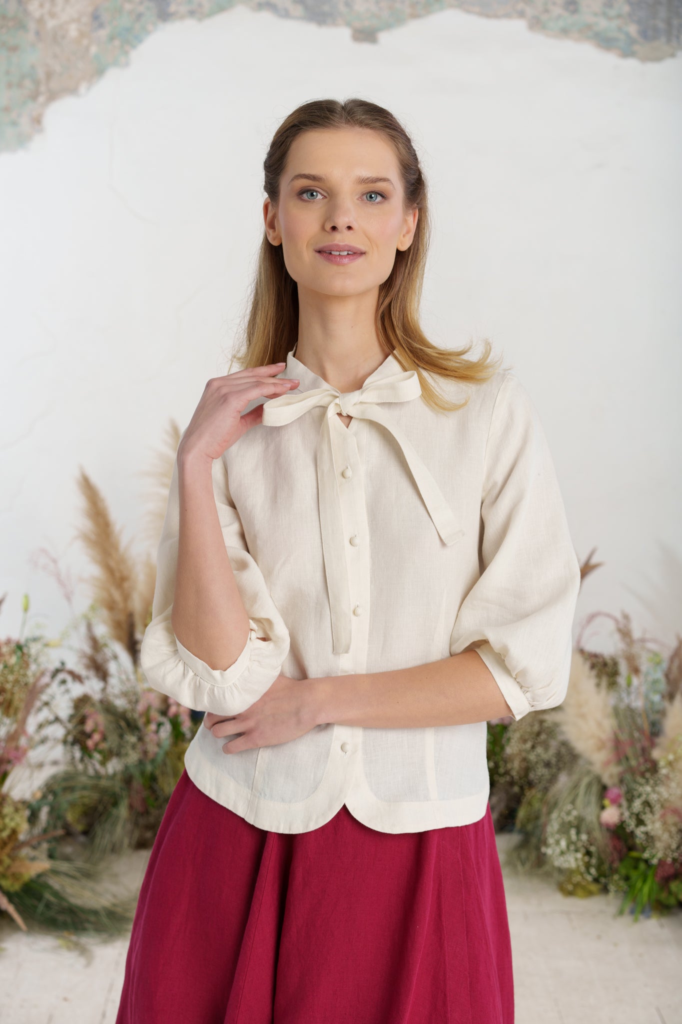 Jasmine Shirt, Long Sleeve, Milky White
#color_milky-white