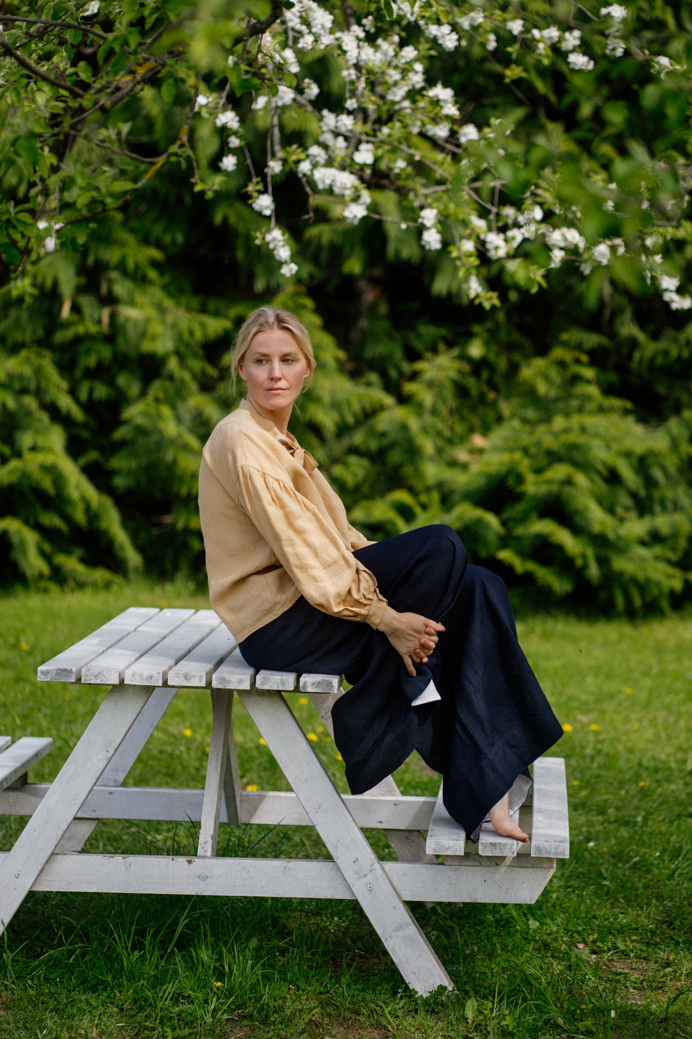 Clementine Shirt, Long Sleeve, Milk & Honey
#color_milk-honey